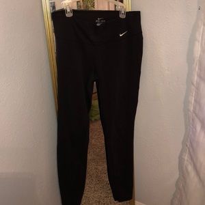 black nike leggings